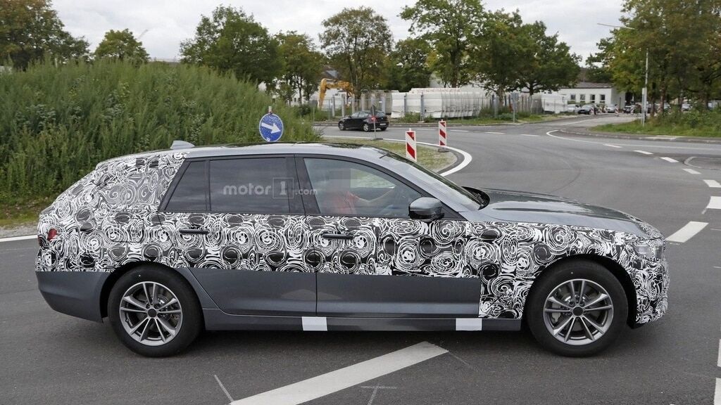 Фотошпионам удалось запечатлеть новый универсал BMW 5