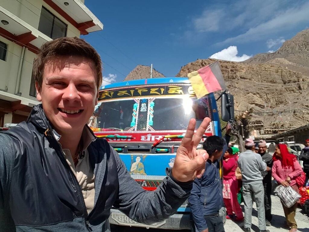 Дмитро Комаров ледь не загинув у авіакатастрофі у Непалі: шокуюче зізнання телеведучого