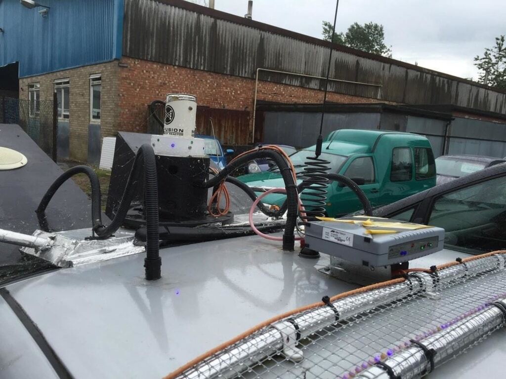 "Назад в будущее": в Британии продают "машину времени" всего за тысячу фунтов - фото