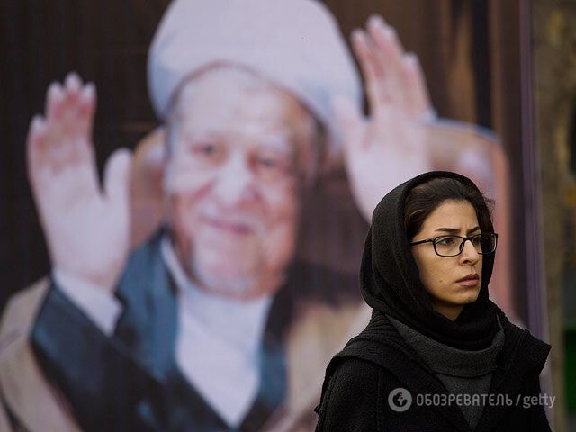 Екс-президента Ірану поховали під вигуки "Смерть Росії"