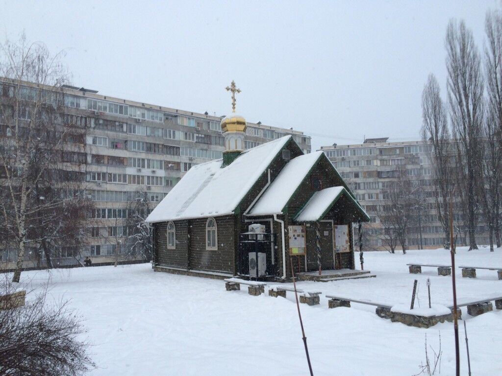 Не обійшлося без дива: у Києві ледь не спалили храм УПЦ МП