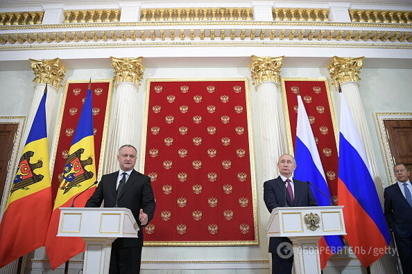 Президент Молдови розповів Путіну, коли скасує асоціацію із ЄС