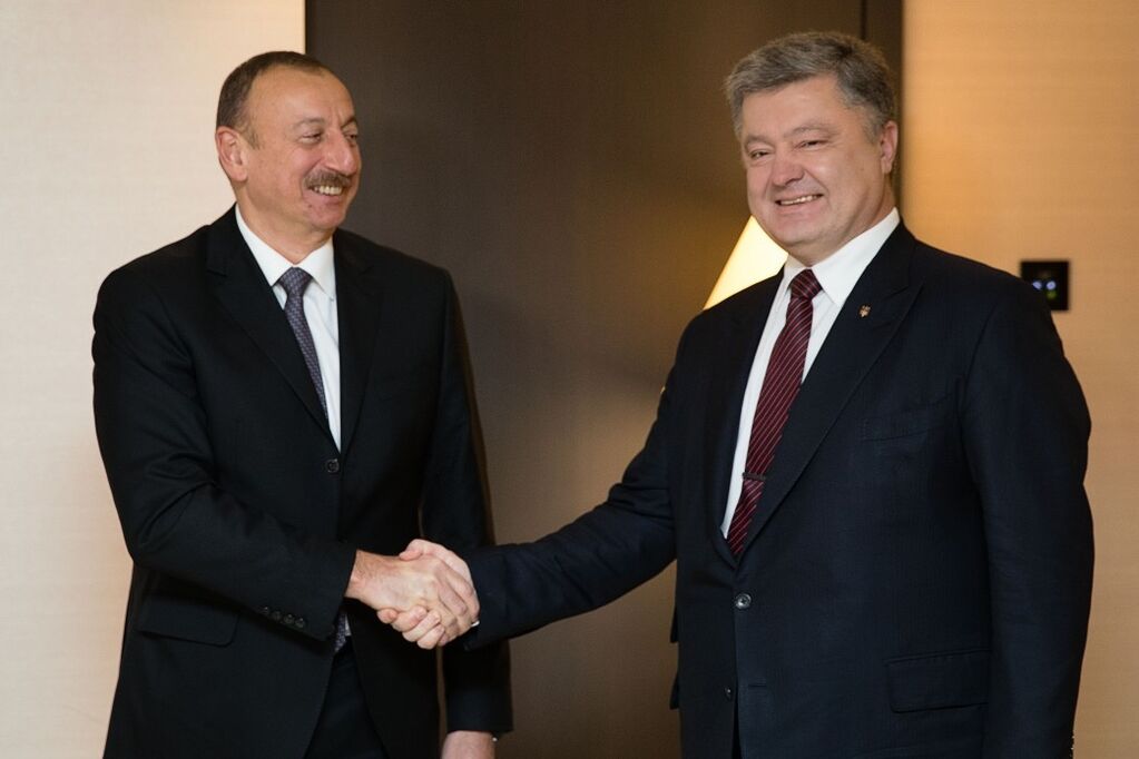 Нефть уже пошла: Украина и Азербайджан усилят экономическое сотрудничество