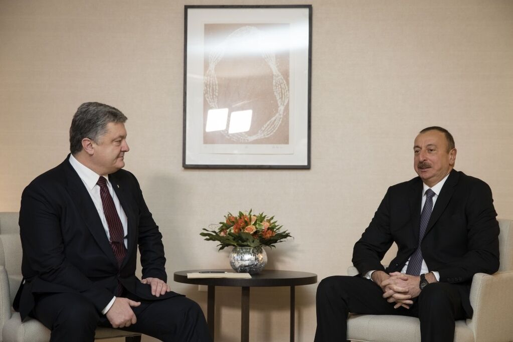 Нефть уже пошла: Украина и Азербайджан усилят экономическое сотрудничество