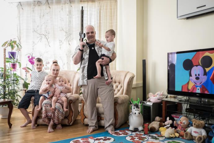 Сучасний амулет: New Yorker розповів, як Україна стала "супермаркетом" зброї