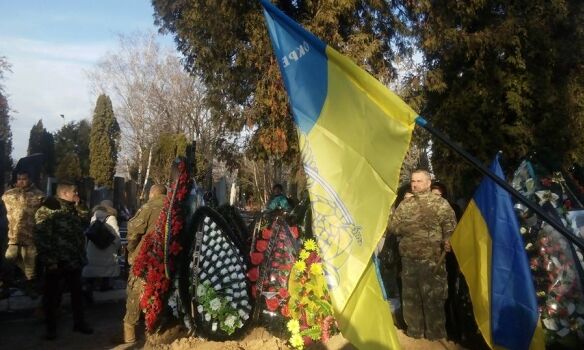 В Киеве попрощались с убитым на Донбассе героем "Козаком": опубликованы фото и видео