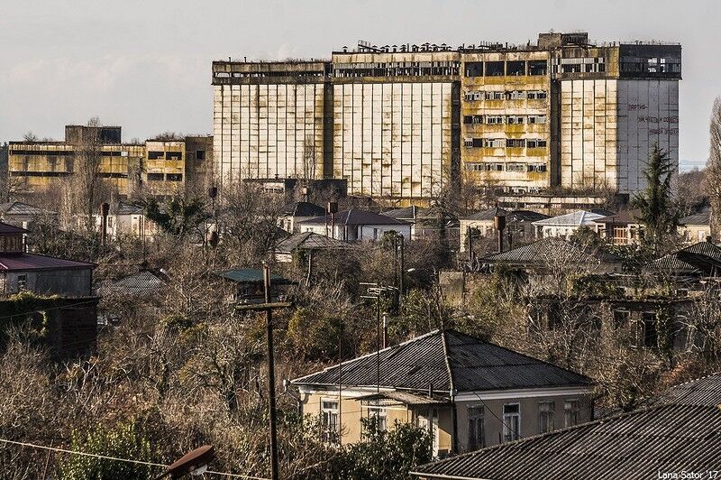 На заметку жителям Донбасса: блогер показала ужасы "освобожденной" Абхазии. Фоторепортаж