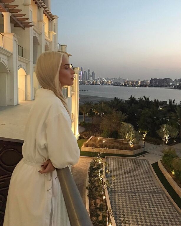 Розкішний готель у Дубаї заборонив російським зіркам робити розпусні фото на його території