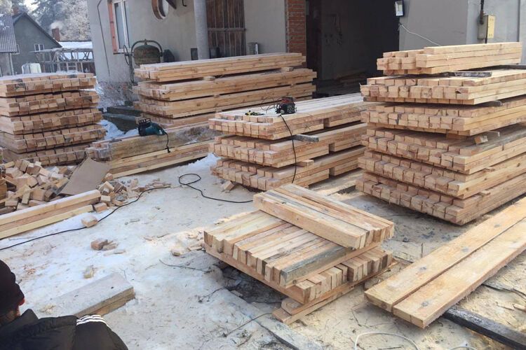 "Робота кипить": волонтери показали польові бліндажі, які будують для бійців АТО
