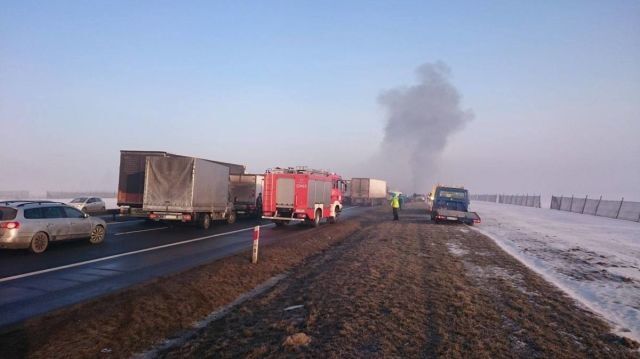 Масштабное ДТП в Польше: столкнулись более 60 автомобилей