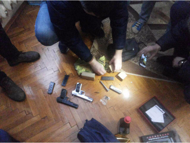 Запорожские силовики обнаружили мошенников, терроризирующих всю Украину (ФОТО)