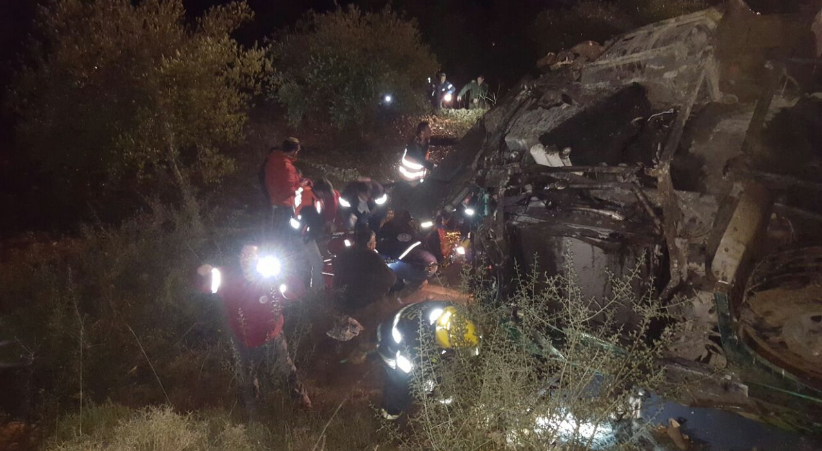 В Израиле автобус рухнул в овраг с 70-метровой высоты: опубликовано видео