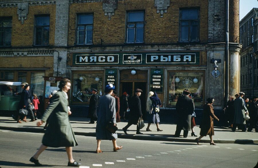 Ялта, Москва, Ленінград: у мережі знайшли унікальні фотографії СРСР