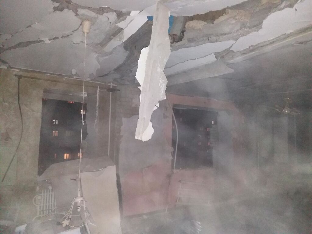 Взрыв в Сумах: появились фото и видео разрушительных последствий