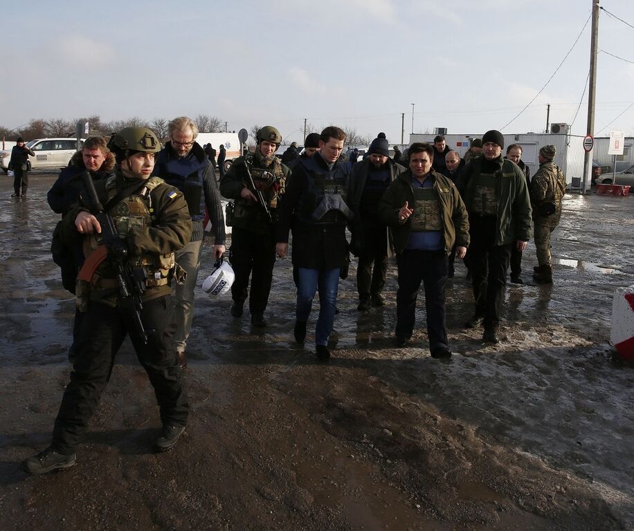 Климкин показал новому главе ОБСЕ последствия российской агрессии на Донбассе