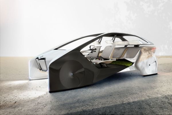 Космический "Бумер": BMW показало, каким будет автоинтерьер будущего