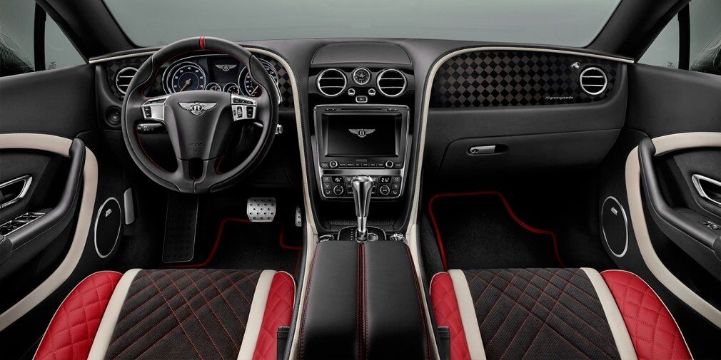 Пафос от Bentley: представлено самое быстрое четырехместное купе в мире