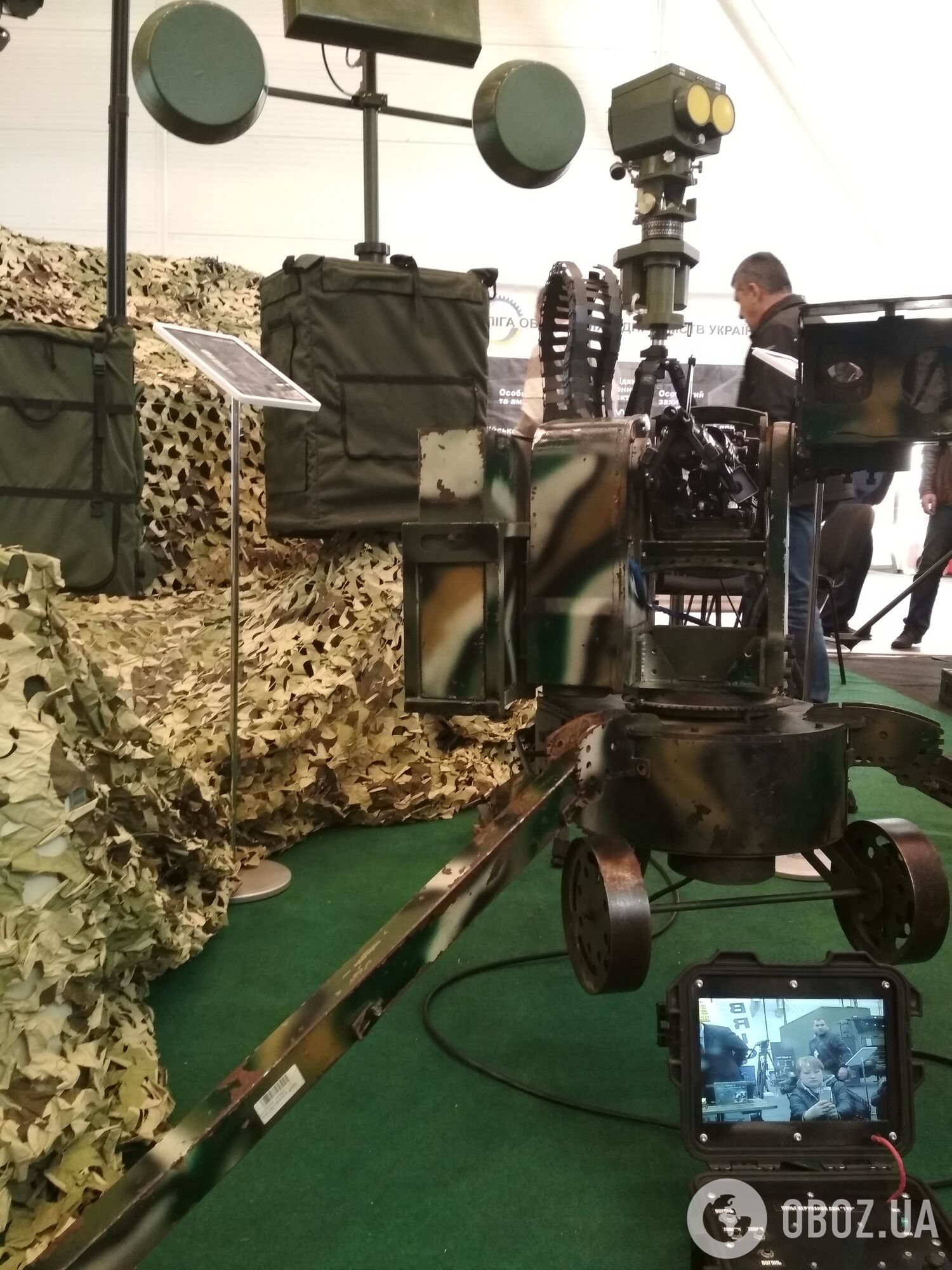 Протидронна рушниця: в Україні створено засіб від нальотів безпілотників