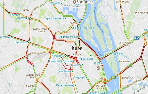 Киев застрял в 10-балльных пробках: опубликована карта