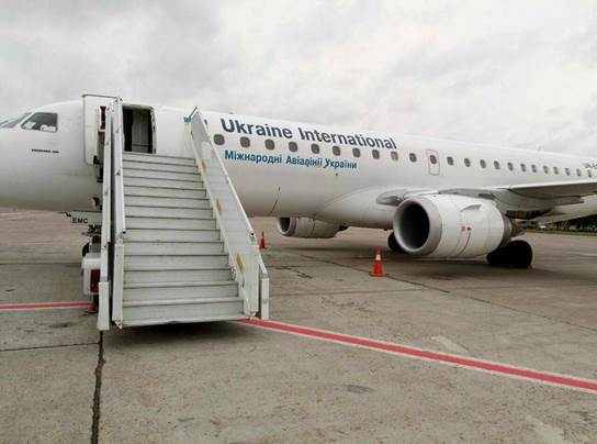 У "Борисполі" на борту літака зловили небезпечного злочинця
