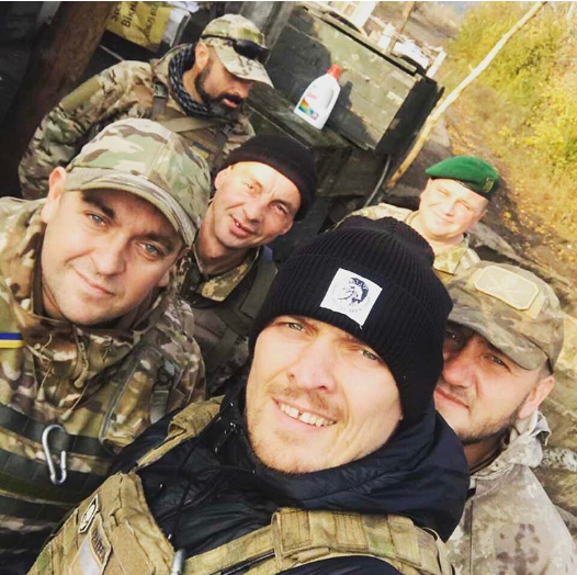 Усик провідав українських військових на передовій: опубліковано фото
