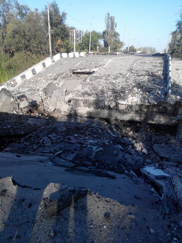 Моторошне видовище: у мережі показали свіжі фото з Донецька