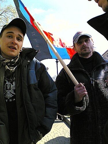 "А потім тут будуть вмирати": з'явилося архівне фото з прапорами "ДНР" в центрі Києва