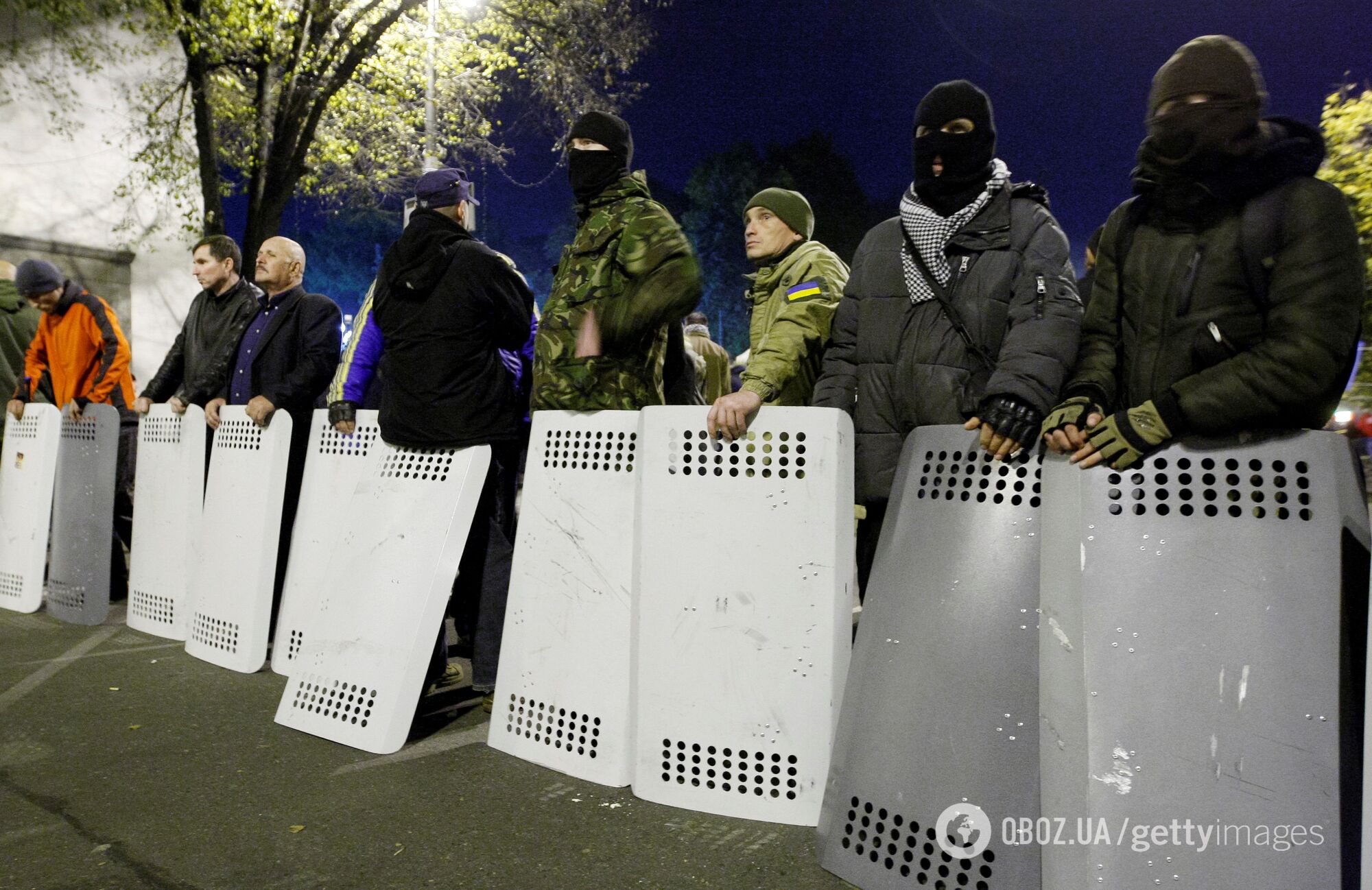 Лица "мирного" протеста в центре Киева: красноречивая фотоподборка