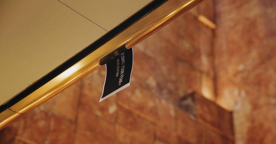 У США присоромили Росії прямо на будівлі Trump Tower: опубліковані фото і відео