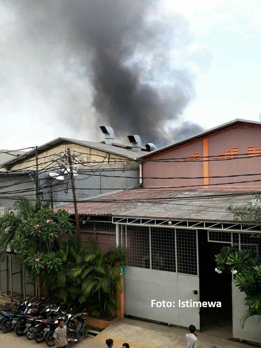 В Індонезії вибухнув завод піротехніки: близько сотні загиблих і поранених