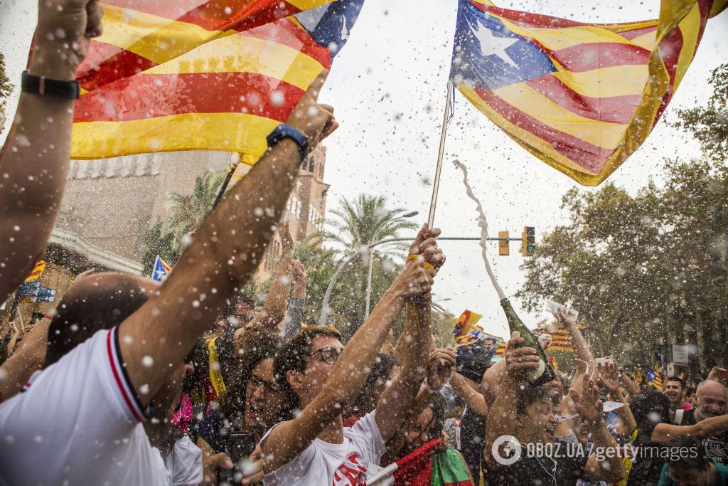Каталония объявила о независимости: события онлайн