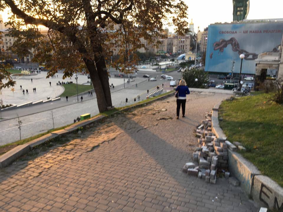 "После Майдана должно быть стыдно!" Украинцев возмутили фото центра Киева