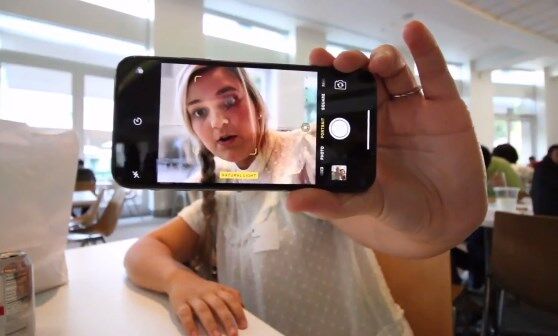 Співробітника Apple звільнили через відео про iPhone X: що спливло в мережу