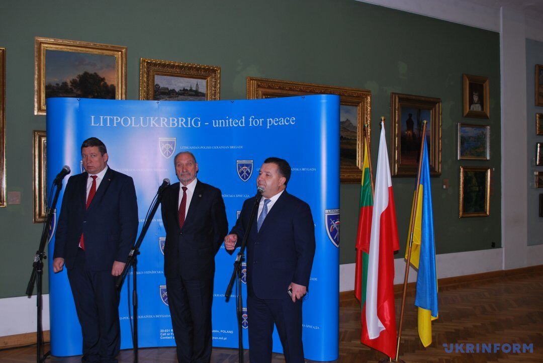 LitPolUkrBrig отримала право діяти: Україна, Польща і Литва підписали військову угоду