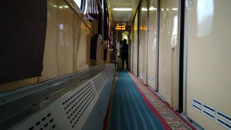 Людям стало плохо: пассажиров возмутил вопиющий инцидент в поезде "Укрзалізниці"