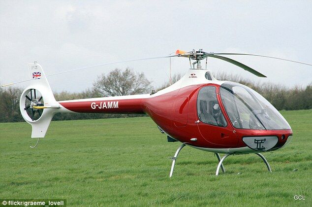Над Великобританией столкнулись самолет и вертолет: подробности и фото авиакатастрофы