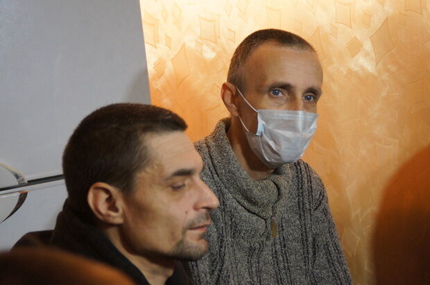 "Все в порядке, жалоб нет?" Террористы "ЛНР" показали украинских пленных