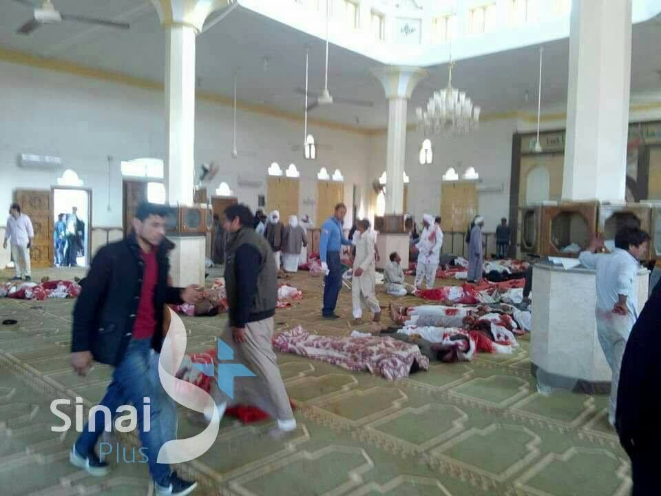 Масштабный теракт в мечети Египта: более 300 жертв