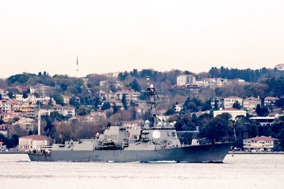 Вооружен до зубов: в Черное море зашел американский ракетный эсминец