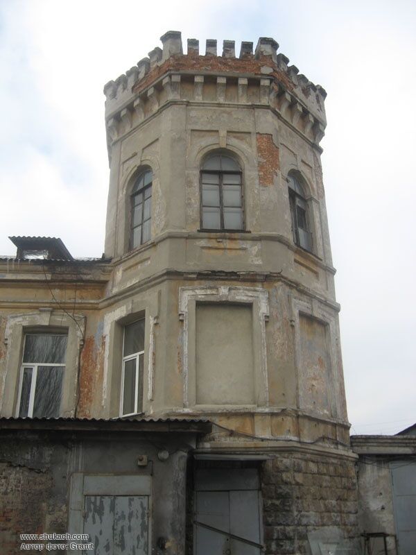 "Фашисты, что вы наделали!" Журналист показал, во что превратили в "ДНР" памятник истории 