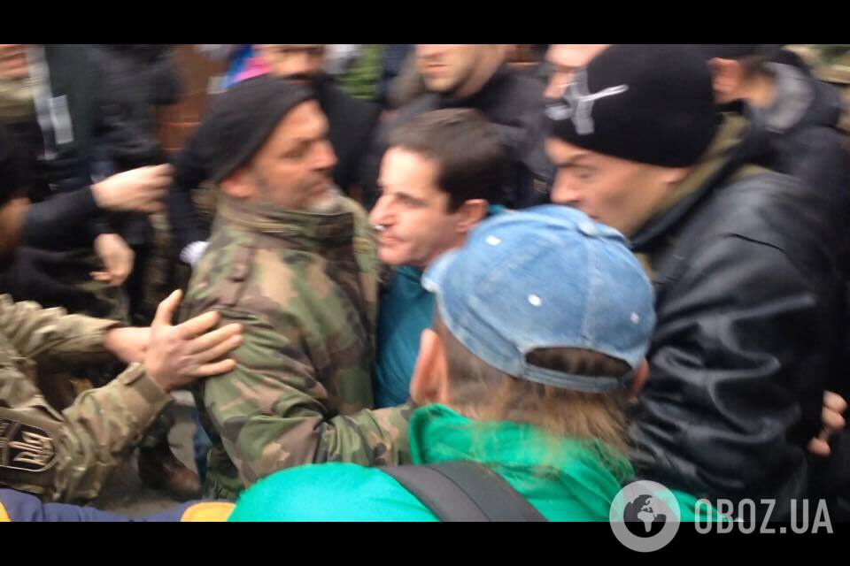 Нападение на Шкиряка: появились эксклюзивные фото и видео