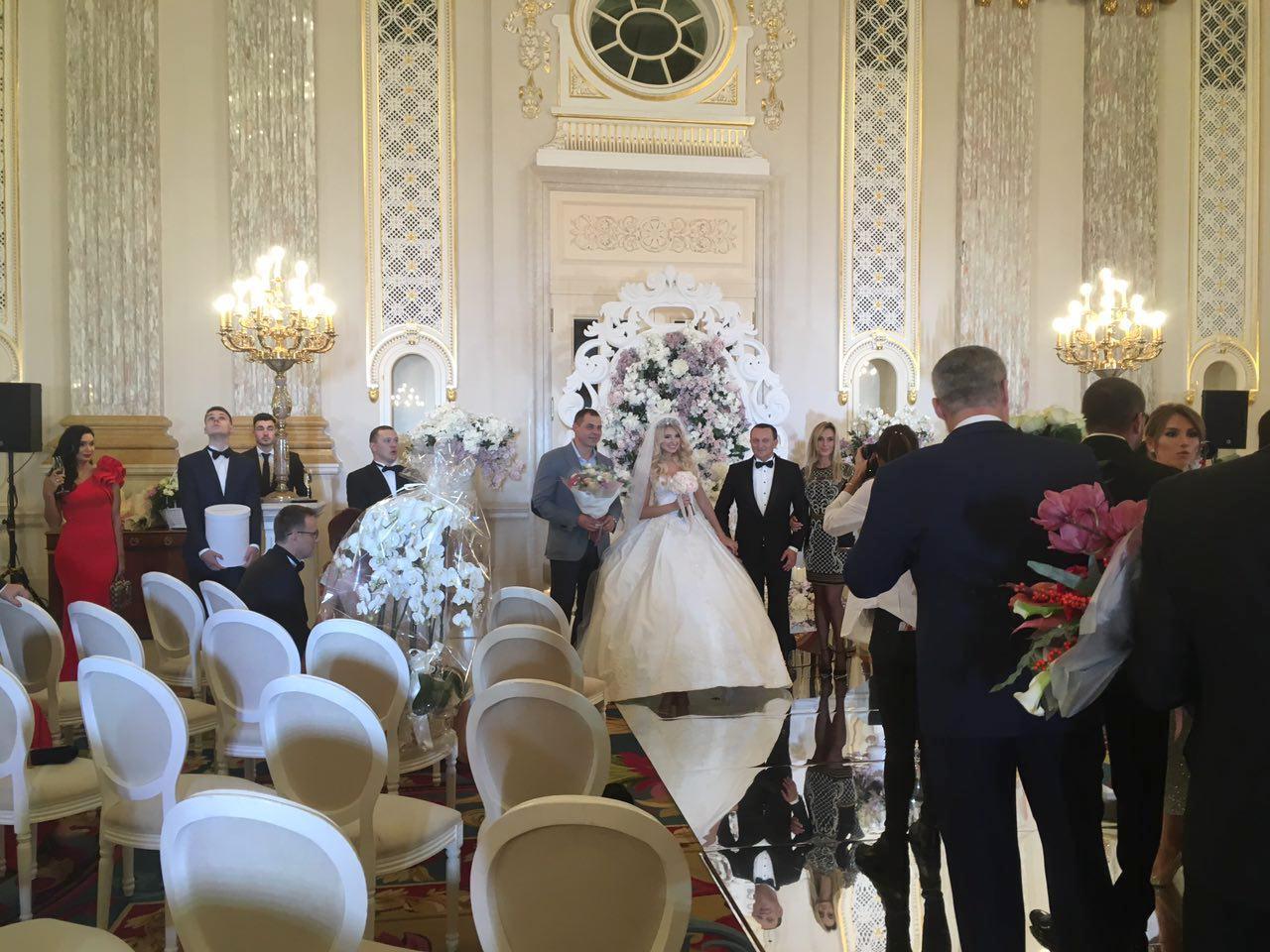 Мільйонне весілля Сєвостьянової: з'явилися ексклюзивні фото та відео
