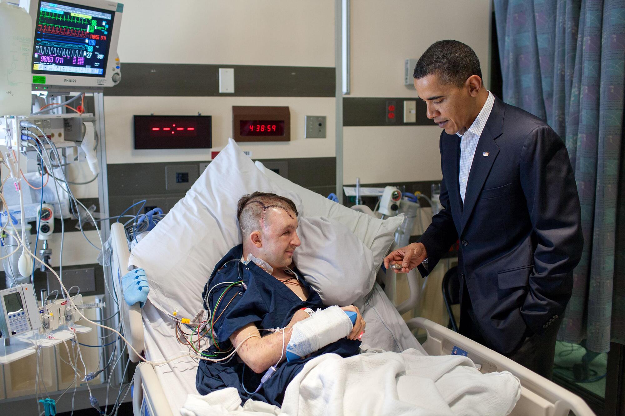 "Интимный портрет": фотограф Обамы показал редкие фото экс-президента