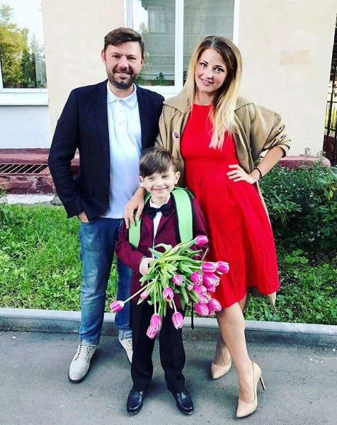 Лера Массква с мужем и сыном