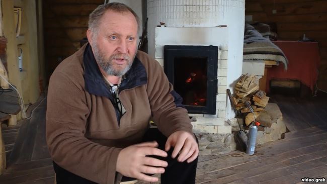 С помощью соломы и пивных банок: как украинцы экономят на коммуналке