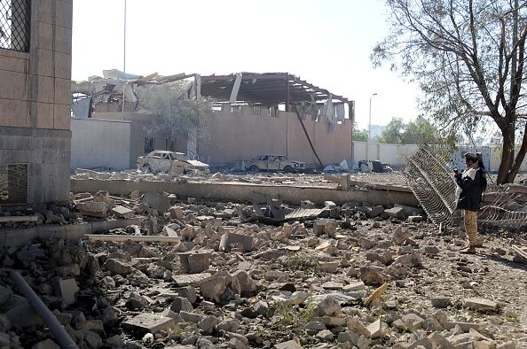 Арабская коалиция сбросила бомбы на столицу Йемена: десятки жертв