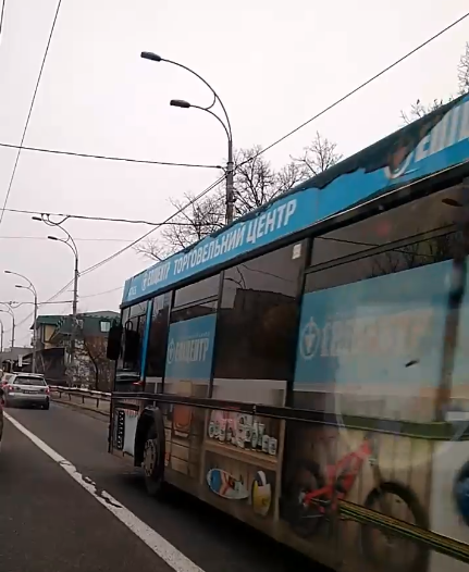 Правила не писаны: в Киеве наглые автомобилисты попали на видео
