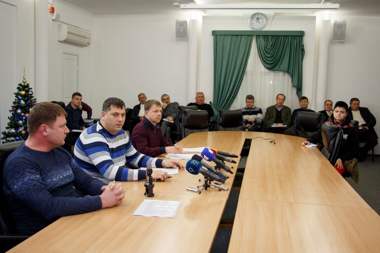 Представники Дніпровської міськради підписали з перевізниками меморандум про співпрацю