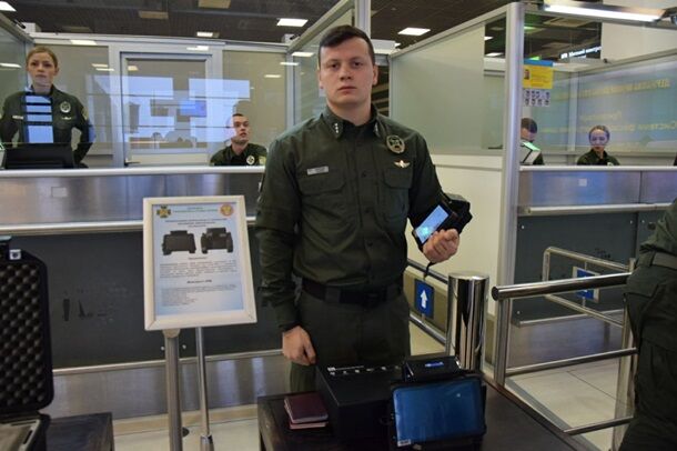 Росіянам приготуватися: прикордонники показали, як працює біометрія на кордоні