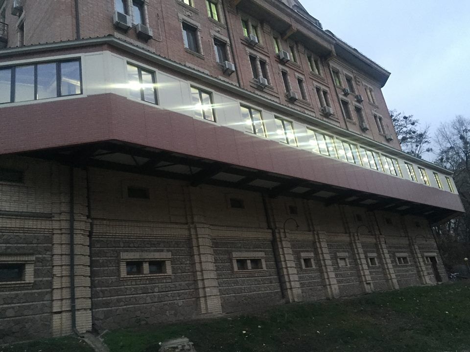 Будинок може впасти: в Києві розгорівся скандал через "цар-балкон"